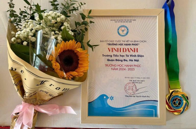 NIỀM VUI VỠ ÒA TRONG NGÀY HỘI VINH DANH TOP 100 TRƯỜNG HỌC HẠNH PHÚC 2024