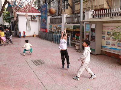GIỜ RA CHƠI TRẢI NGHIỆM SÁNG TẠO CỦA HỌC SINH TIỂU HỌC TÔ VĨNH DIỆN