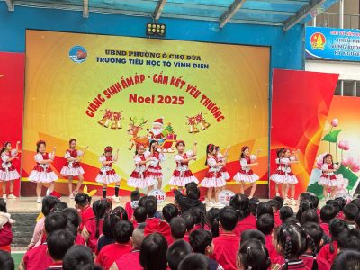 RỘN RÀNG KHÔNG KHÍ GIÁNG SINH TẠI TRƯỜNG TIỂU HỌC TÔ VĨNH DIỆN