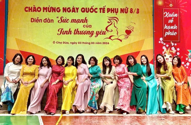HƯỞNG ỨNG “TUẦN LỄ ÁO DÀI” – DUYÊN DÁNG TÀ ÁO DÀI NƠI MÁI TRƯỜNG TÔ VĨNH DIỆN