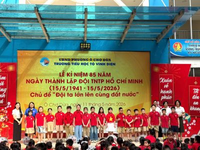 RỰC RỠ SẮC ĐỎ KỶ NIỆM 85 NĂM NGÀY THÀNH LẬP ĐỘI TNTP HỒ CHÍ MINH