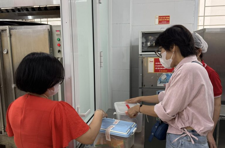 CÔNG TÁC Y TẾ – BÁN TRÚ TRƯỜNG HỌC: VÌ SỨC KHỎE HỌC SINH